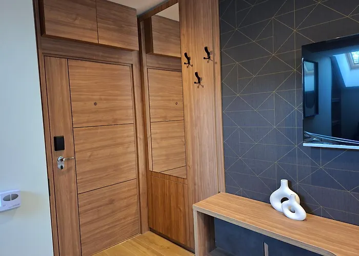 Tara Escape - Kaluderske Bare 公寓