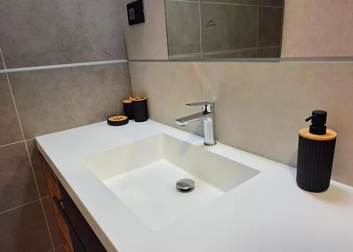 公寓 Tara Escape - Kaluderske Bare *